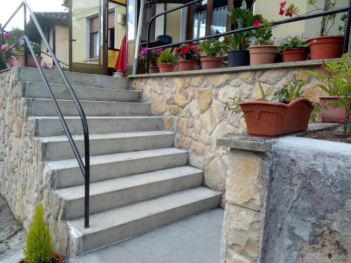 La Casina De La Bisa Villa Soto de las Duenas Eksteriør billede